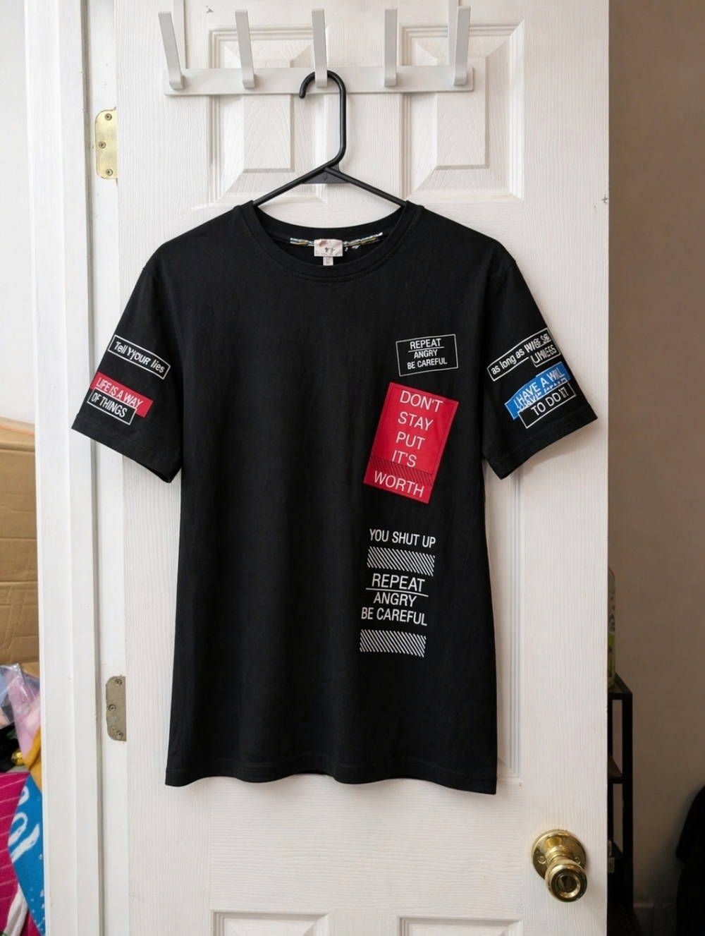 Men’s Medium Black Graphic T-Shirt Streetwear Text Print Short Sleeve Tee Statem